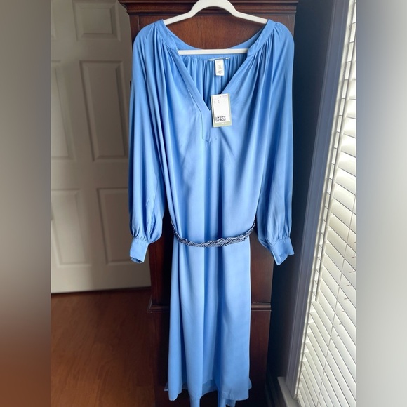 ✨H&M✨100% Viscose Midi Dress - Picture 2 of 9